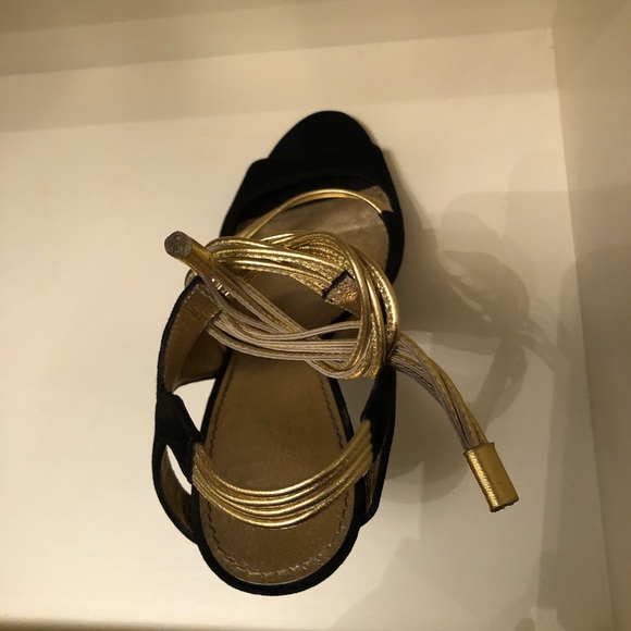 Gorgeous Givenchy Black Suede and Gold heels. - Picture 4 of 7